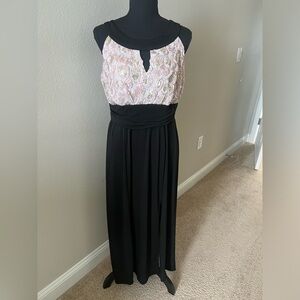 EN FOCUS PETITE EVENING DRESS